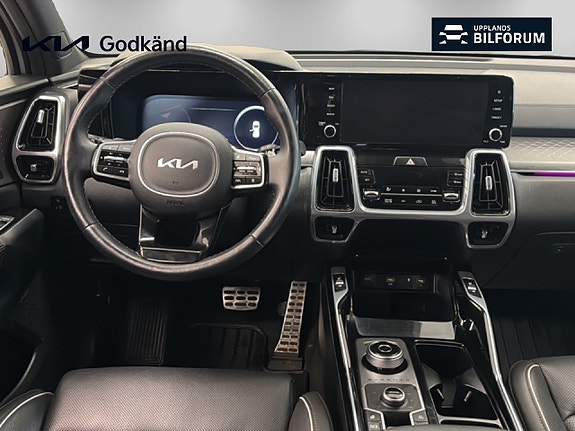 Kia Sorento 7 of 19