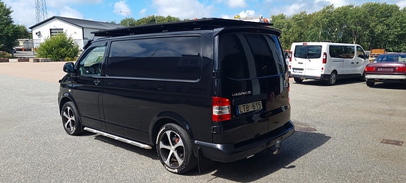 Volkswagen Transporter 7 of 10