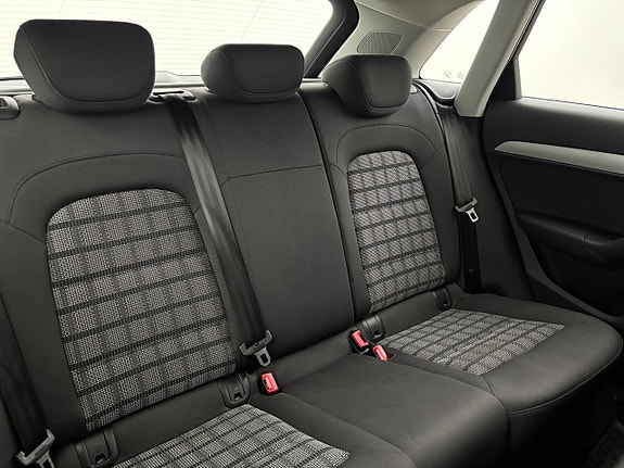 Audi Q3 17 of 20