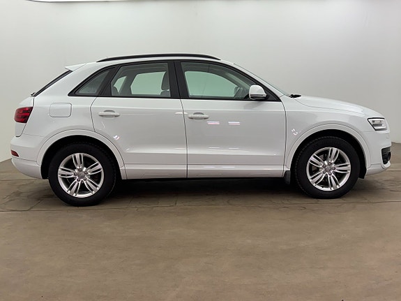 Audi Q3 6 of 20