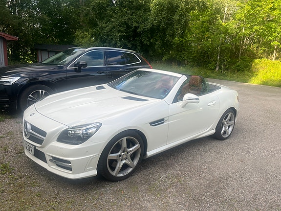 Mercedes-Benz SLK200 2 of 6