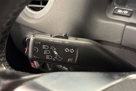 Volkswagen Tiguan 15 of 23