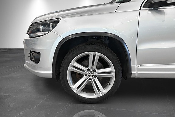 Volkswagen Tiguan 2 of 23