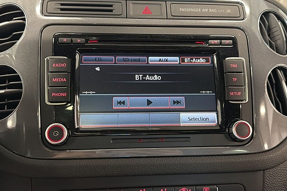 Volkswagen Tiguan 14 of 23