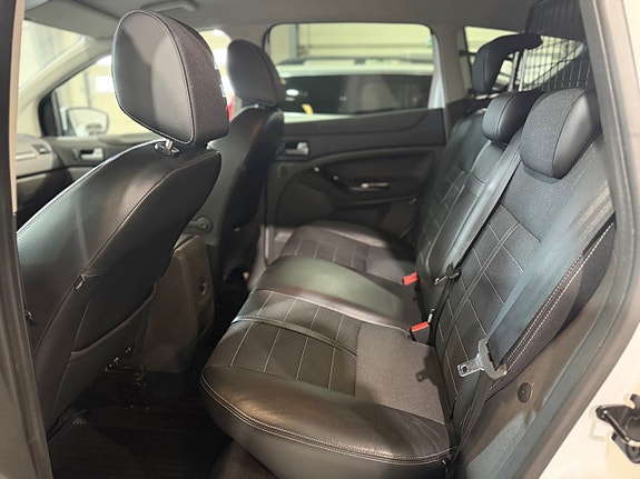 Ford Kuga 21 of 30