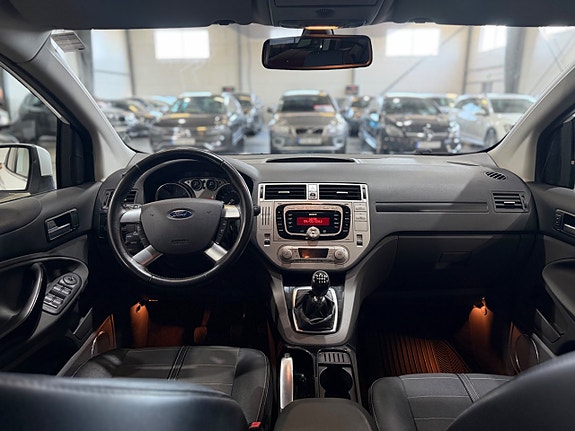 Ford Kuga 13 of 30