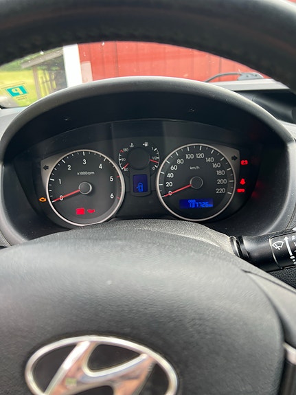 Hyundai i20 8 of 9