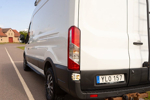 Ford Transit 10 of 29