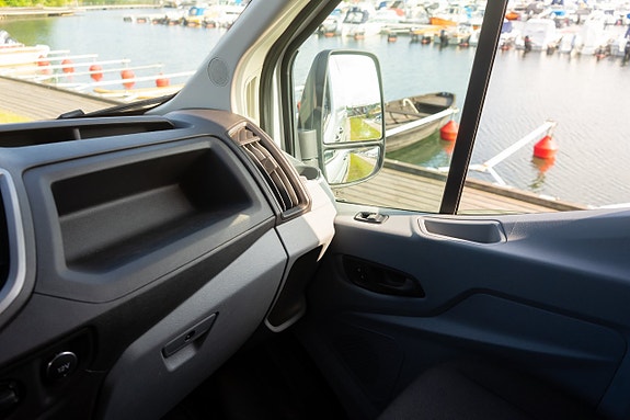 Ford Transit 20 of 29