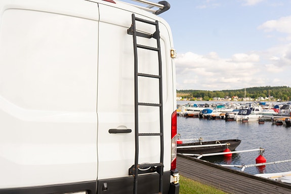 Ford Transit 11 of 29