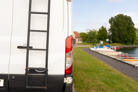 Ford Transit 12 of 29