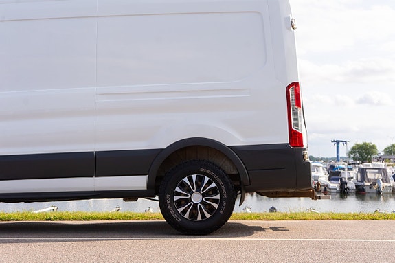 Ford Transit 7 of 29