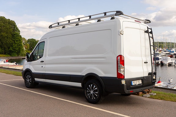 Ford Transit 8 of 29