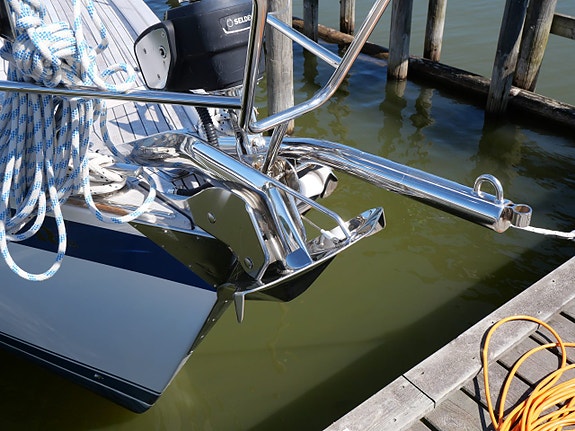 Hallberg Rassy 43 4 of 5
