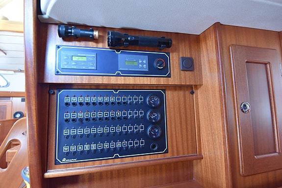 Hallberg Rassy 43 23 of 24