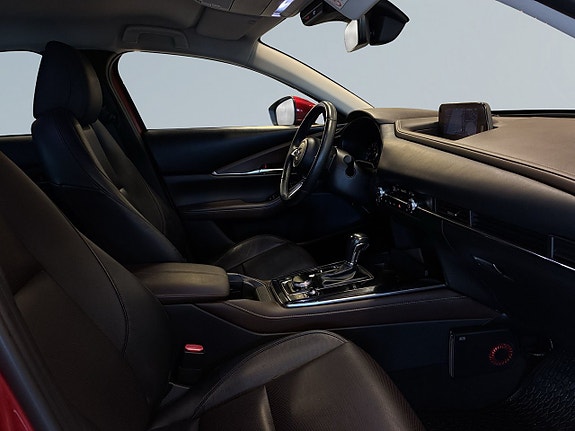 Mazda CX-30 10 of 25