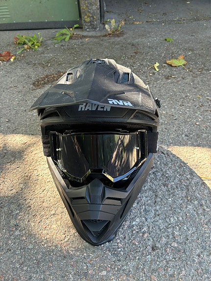 Motocr R9 5 of 8