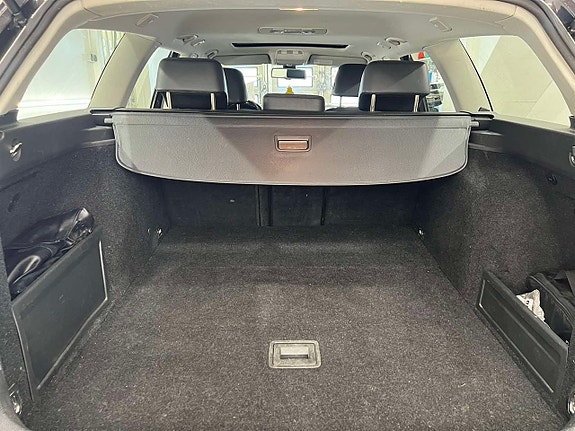Volkswagen Passat 25 of 26