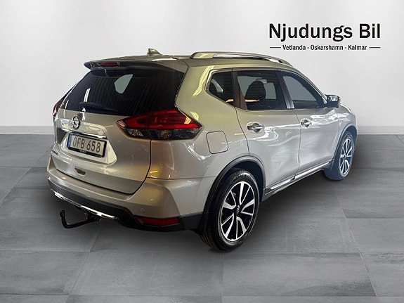 Nissan X-Trail 4 of 14
