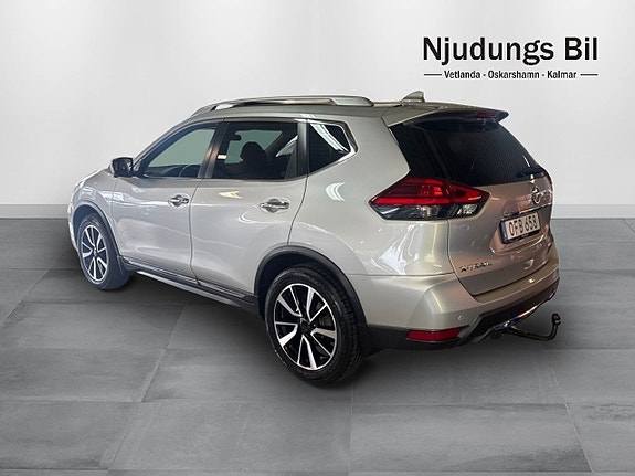 Nissan X-Trail 2 of 14