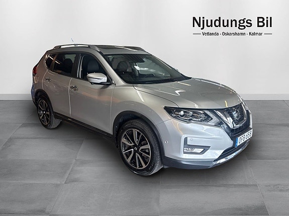 Nissan X-Trail 3 of 14