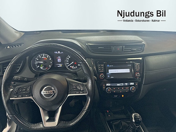 Nissan X-Trail 7 of 14