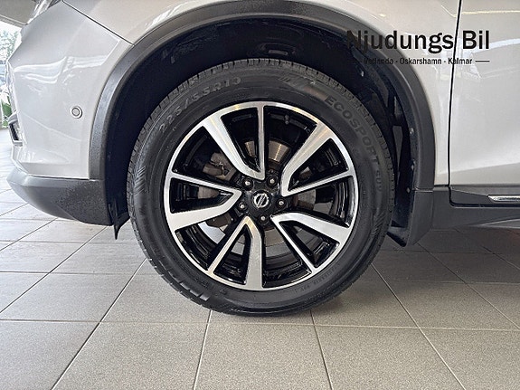 Nissan X-Trail 14 of 14