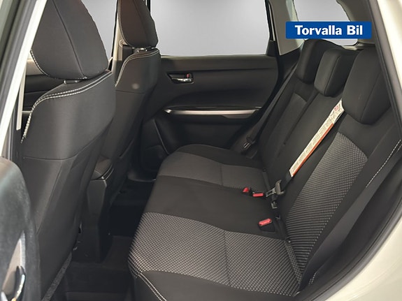 Suzuki Vitara 9 of 17