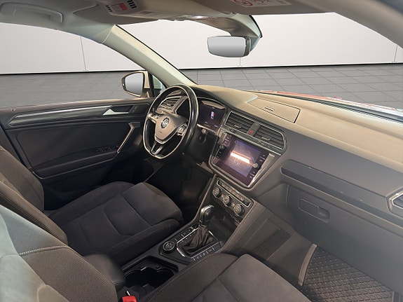 Volkswagen Tiguan Allspace 15 of 22