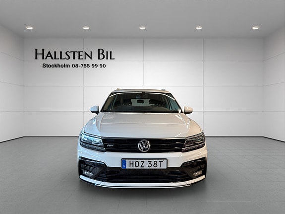 Volkswagen Tiguan Allspace 2 of 22