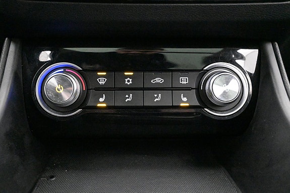 MG ZS 18 of 27