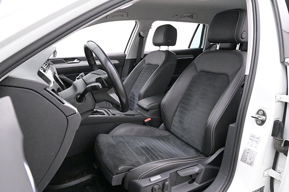 Volkswagen Passat 9 of 27