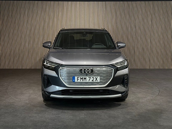 Audi Q4 e-tron 9 of 30