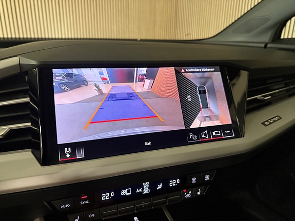 Audi Q4 e-tron 30 of 30