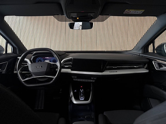 Audi Q4 e-tron 15 of 30