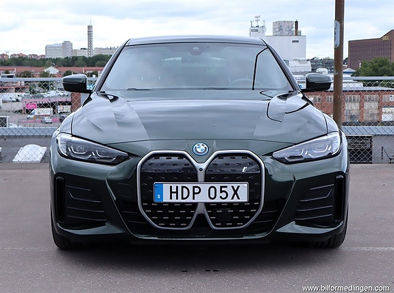 BMW i4 16 of 16