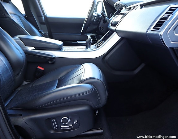 Land Rover Range Rover Sport 5 of 21