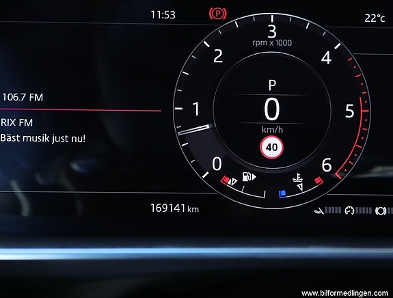 Land Rover Range Rover Sport 13 of 21