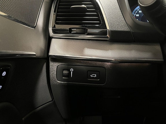 Volvo XC90 20 of 26