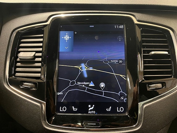 Volvo XC90 23 of 26