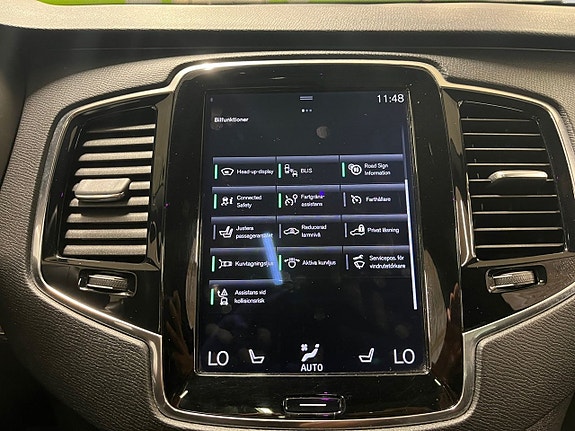 Volvo XC90 25 of 26