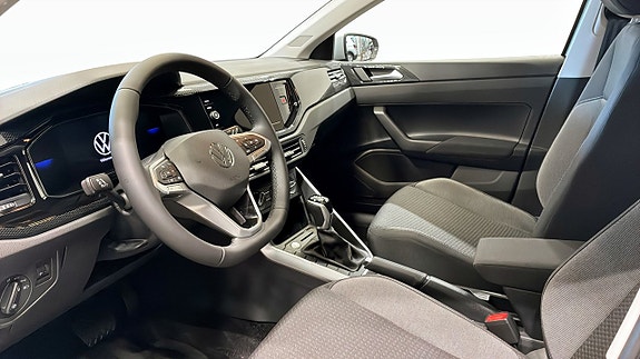 Volkswagen Polo 7 of 12