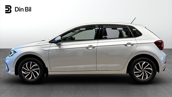 Volkswagen Polo 2 of 12