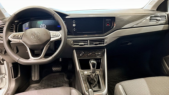 Volkswagen Polo 10 of 12