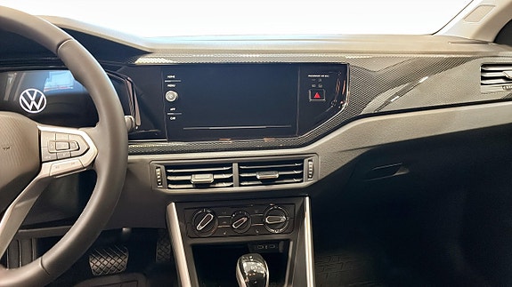 Volkswagen Polo 9 of 12