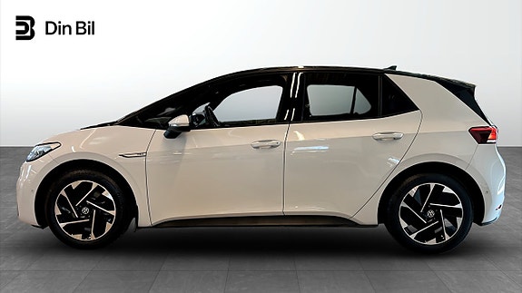 Volkswagen ID.3 2 of 14