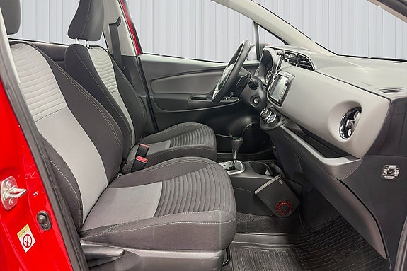 Toyota Yaris 17 of 20