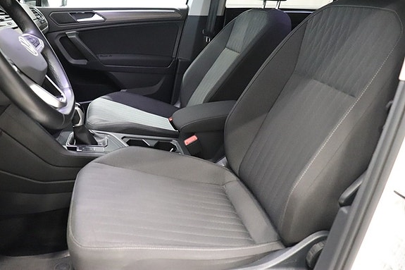 Volkswagen Tiguan Allspace 7 of 11