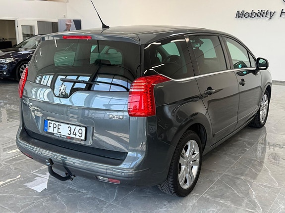 Peugeot 5008 5 of 19