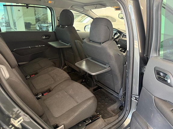 Peugeot 5008 18 of 19